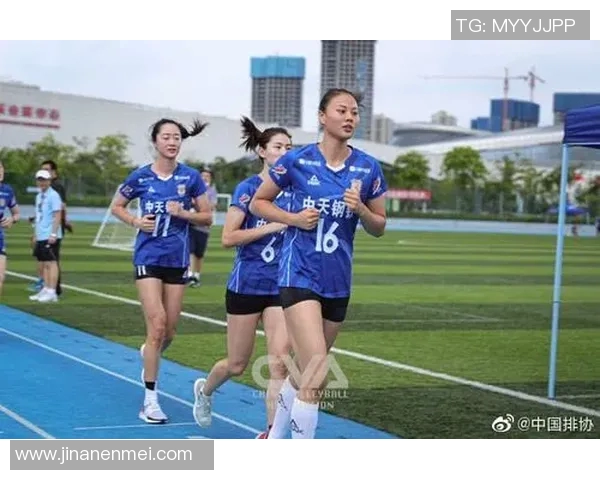 南京排球队在挑战赛中的耐力表现分析与点评