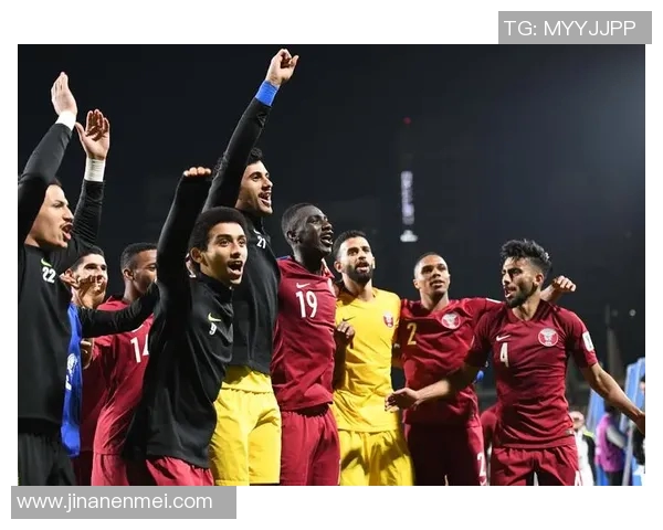 卡塔尔足球明星精彩出场视频集锦展现球场魅力与激情